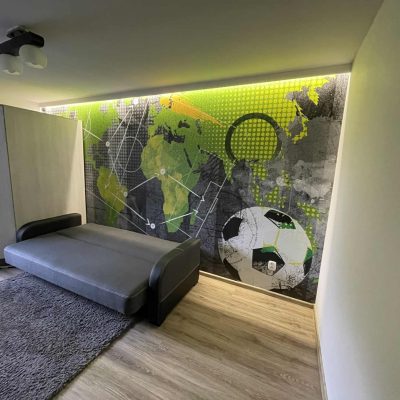 69DE9C04-41CE-41DB-B024-654AAC4129A2